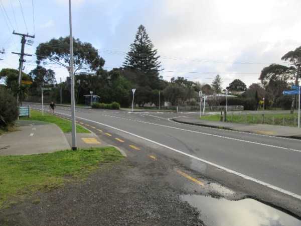 Unsafe crossing on cycleway linking to local schools Unsafe crossing on cycleway linking to local schools